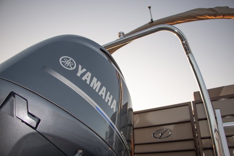 Ski Tow Bar Veranda Luxury Pontoon Boats