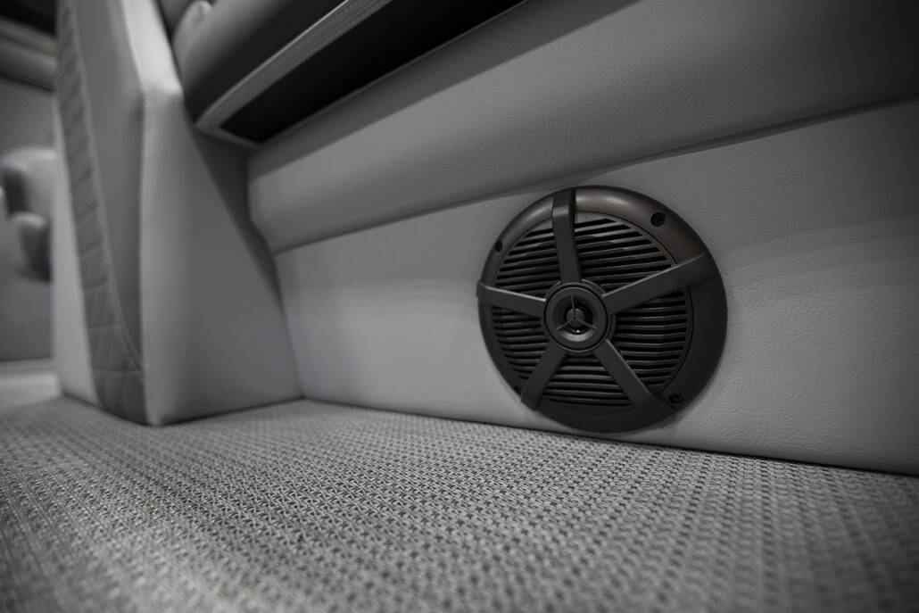 Vista View 22XRC-06-low